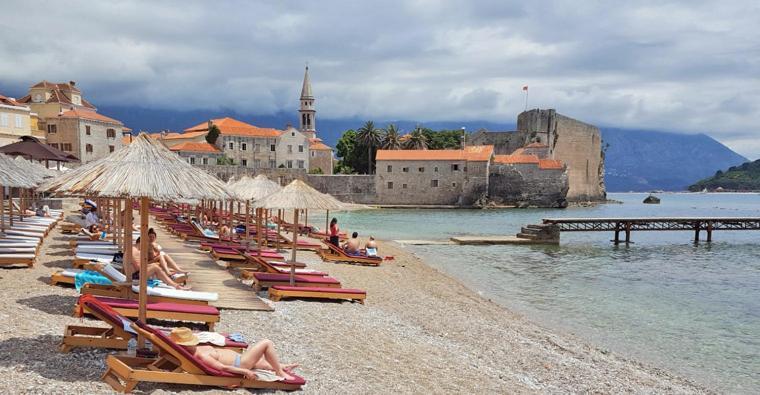 Apartment Trocadero Budva